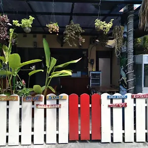 Ala Hostal